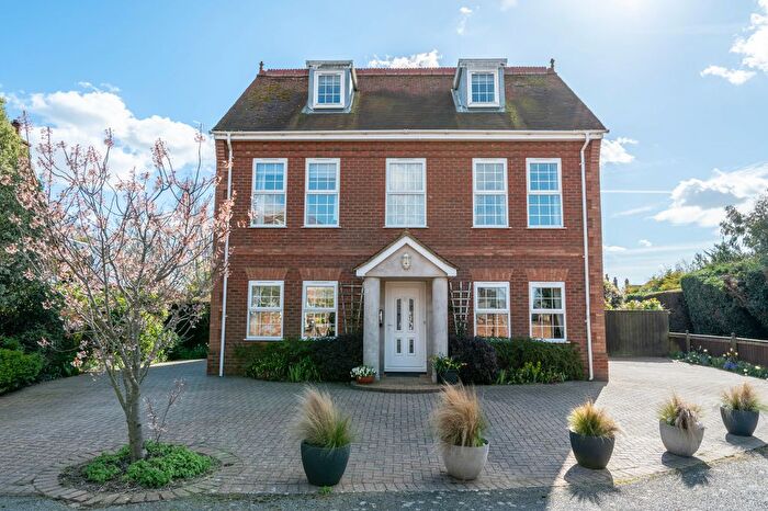 5 Bedroom Detached House For Sale In Candlet Grove, Felixstowe, IP11