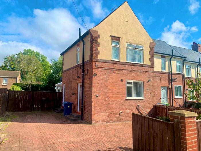 2 Bedroom Terraced House To Rent In Pinewood Avenue, Washington, Tyne And Wear, NE38