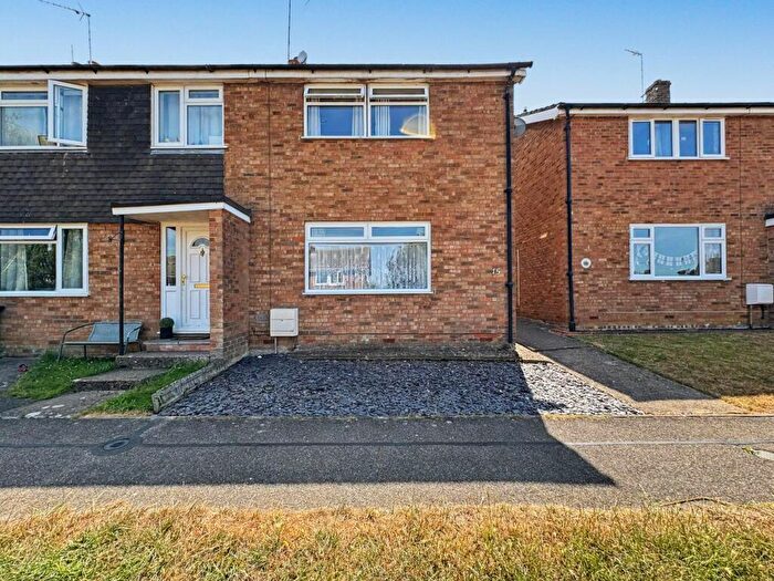 3 Bedroom End Of Terrace House For Sale In Wayside Close, Stowmarket, IP14