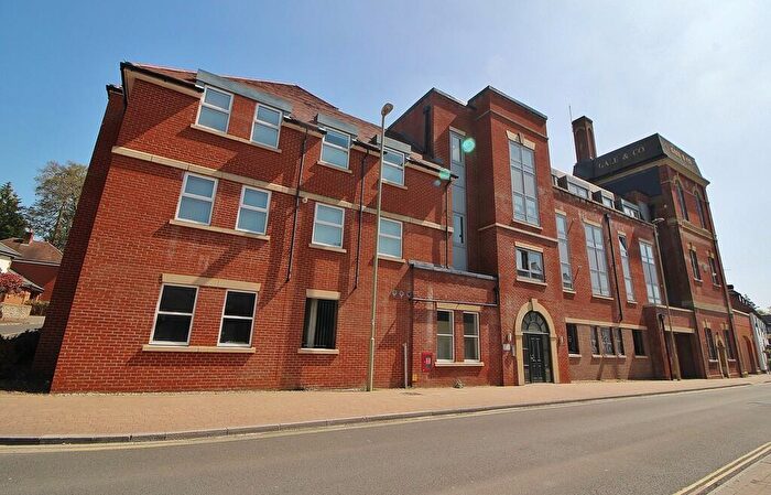 2 Bedroom Apartment For Sale In The Old Brewery, London Road, PO8
