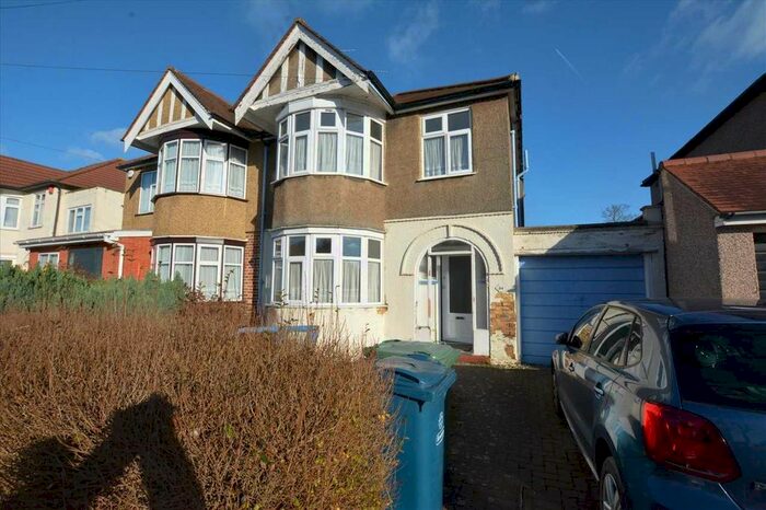 3 Bedroom Semi-Detached House To Rent In Kingshill Drive, Harrow, HA3