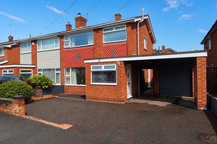 3 Bedroom Semi-Detached House For Sale In Norton Avenue, Saltney, Chester, CH4