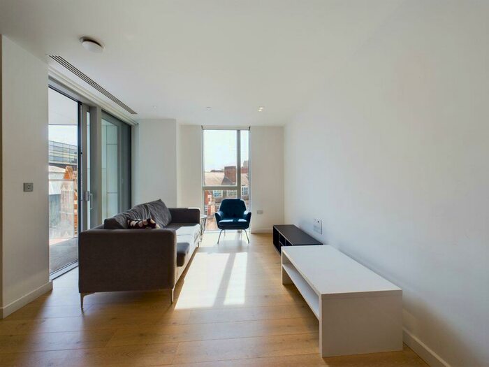 2 Bedroom Flat To Rent In City Road, Old Street, – Bedrooms Flat, EC1V