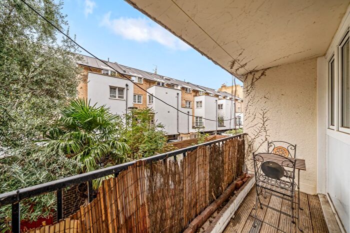 1 Bedroom Flat To Rent In Finborough Road, Chelsea, SW10
