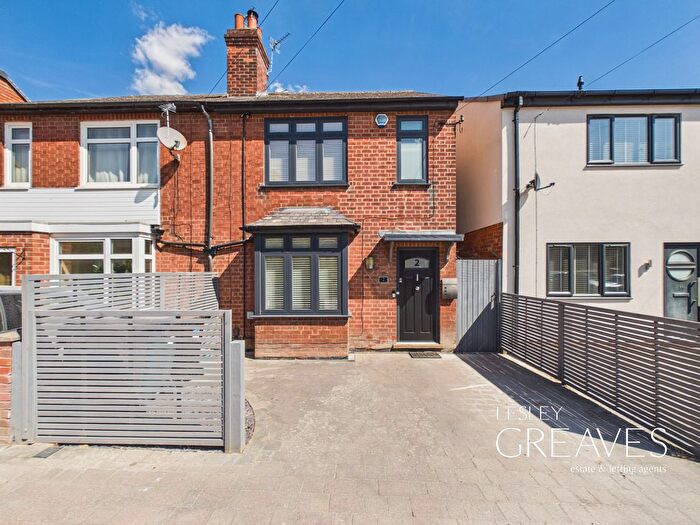 3 Bedroom Semi-Detached House For Sale In West View Road, Carlton, Nottingham, NG4