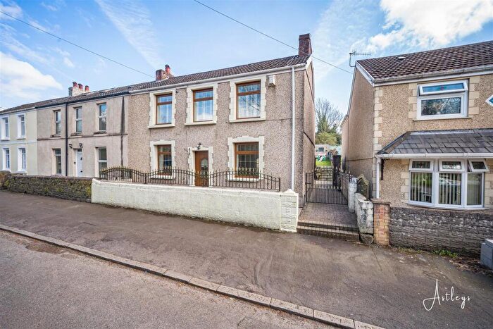 End Of Terrace House For Sale In Jersey Road, Bonymaen, Swansea, SA1