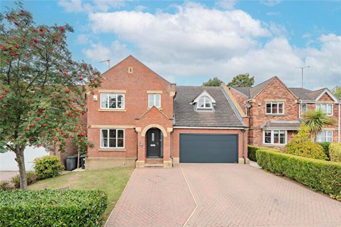 4 Bedroom Detached House For Sale In Beech Walk, Adel, Leeds, LS16