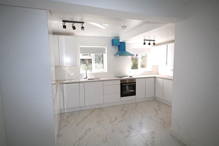 2 Bedroom Semi-Detached House To Rent In Thanington Road, Canterbury, CT1