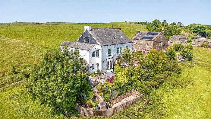 4 Bedroom Semi-Detached House For Sale In Martin Croft Road, Haslingden, Rossendale, BB4