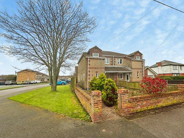 3 Bedroom Semi-Detached House For Sale In Sunningdale Drive, Chapel St Leonards, PE24