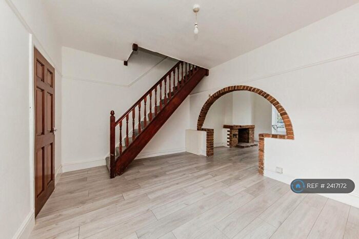 3 Bedroom Terraced House To Rent In Wistaston Road, Crewe, CW2