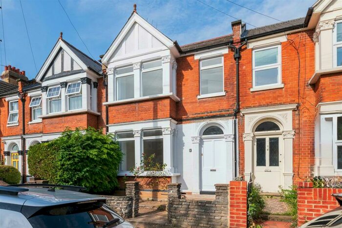 3 Bedroom Terraced House To Rent In Silverdale Road, Highams Park, E4