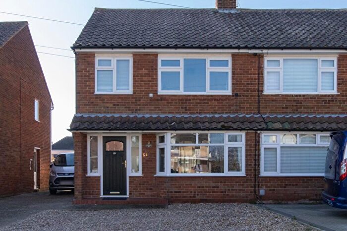 3 Bedroom Semi-Detached House To Rent In All Saints Avenue, Margate, CT9