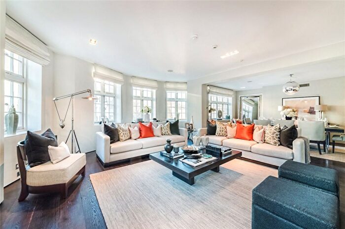 3 Bedroom Flat To Rent In Eaton Mansions, Cliveden Place, Belgravia, London, SW1W