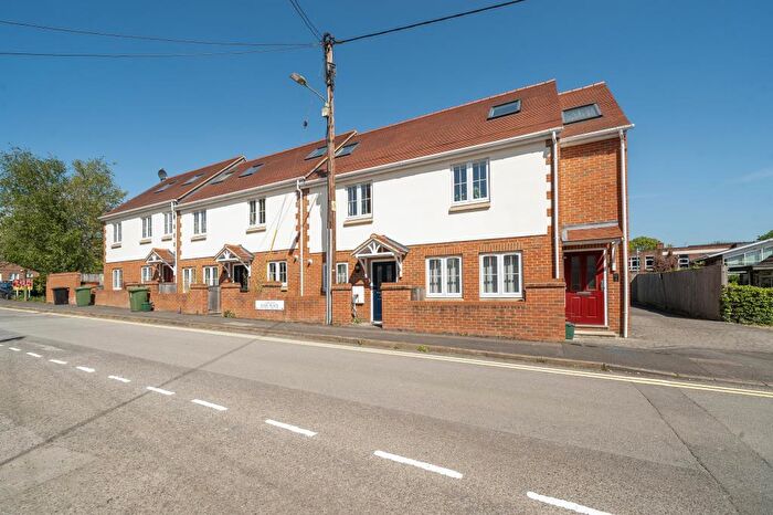 2 Bedroom Maisonette For Sale In Botley, Oxford, OX2