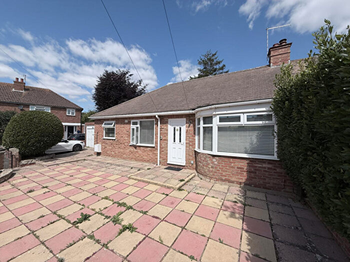 3 Bedroom Semi-Detached Bungalow For Sale In Halsbury Close, Worthing, BN11