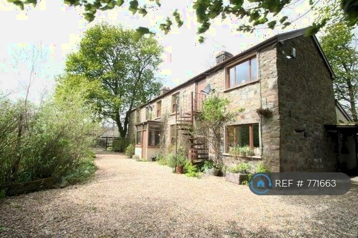 Studio To Rent In Old Tram Lane, Tredegar, NP22