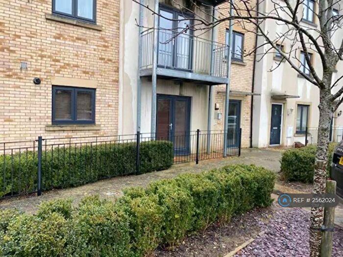 2 Bedroom Flat To Rent In Circus Drive, Cambridge, CB4
