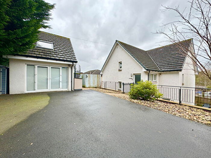 5 Bedroom Detached House For Sale In Falkirk Road, Larbert, FK5