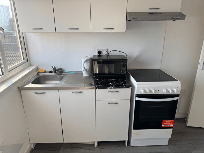 1 Bedroom Studio To Rent In Cherry Orchard Road, Croydon, Surrey, CR0