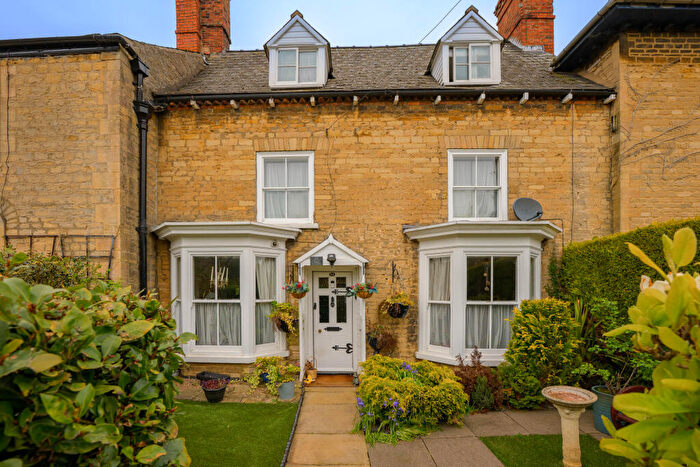 4 Bedroom Character Property To Rent In Jermyn Street, Sleaford, NG34