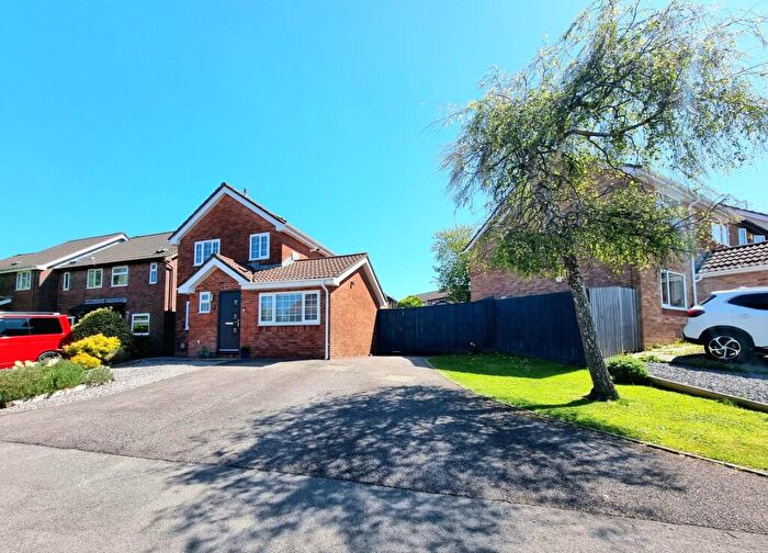3 Bedroom Detached House For Sale In Badgers Mead, Brackla, CF31