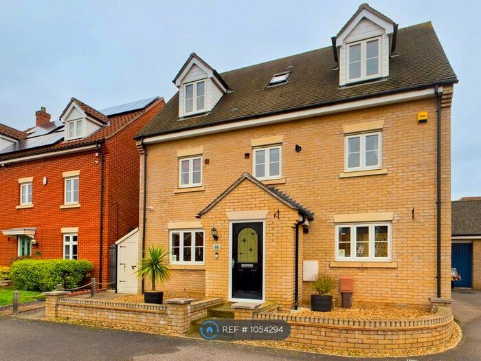 5 Bedroom Detached House To Rent In Hartree Way, Ipswich, IP5