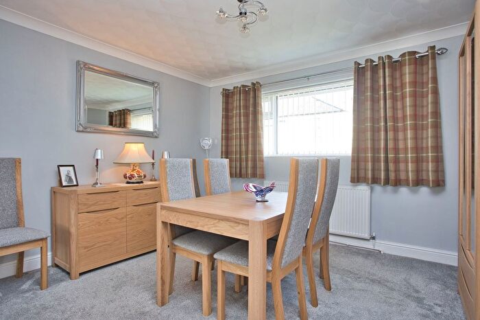 3 Bedroom Detached Bungalow For Sale In Vicarage Lane, Sholden, CT14