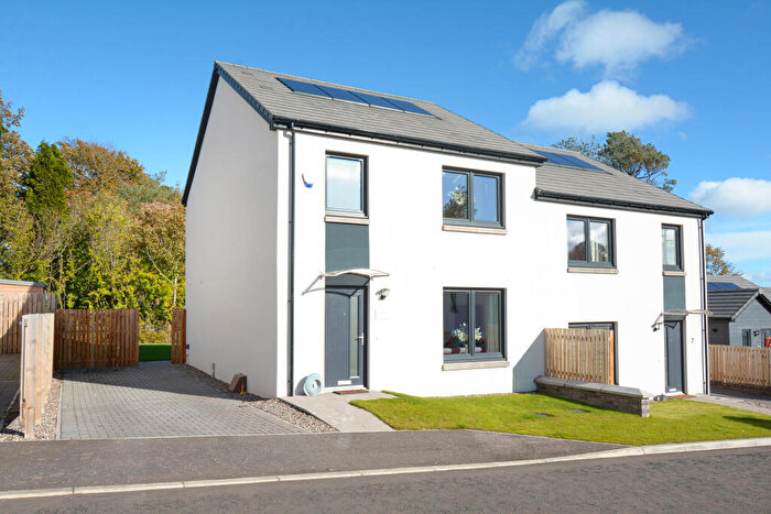 3 Bedroom Semi-Detached House For Sale In Orchard Way, Montrose, DD10