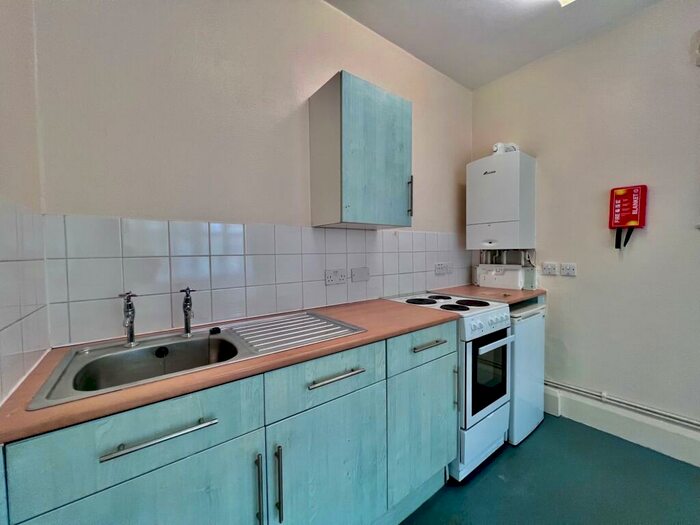Studio To Rent In Midanbury Lane, Southampton, SO18
