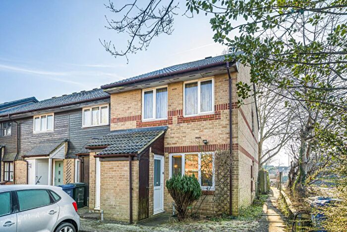 1 Bedroom Flat For Sale In Kidlington, Oxfordshire, OX5