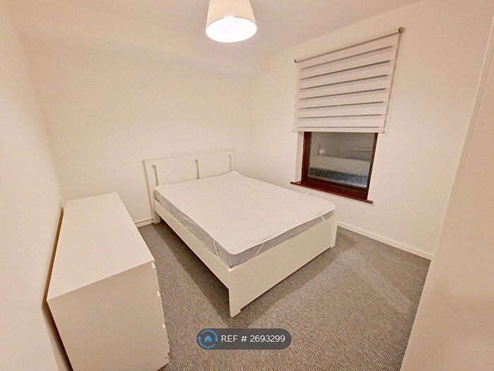 1 Bedroom Flat To Rent In Camden Street, Plymouth, PL4