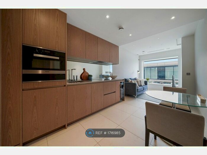 1 Bedroom Flat To Rent In Sugar Quay, London, EC3R