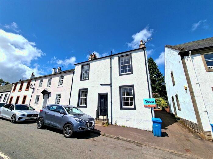 2 Bedroom Flat To Rent In Polnoon Street, Eaglesham, Eaglesham, G76
