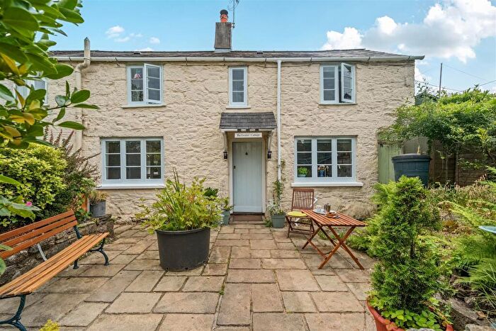 2 Bedroom Cottage For Sale In Yondertown, Lutton, PL21