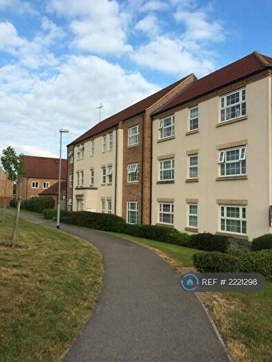 2 Bedroom Flat To Rent In Kings Avenue, Ely, CB7