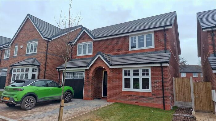 4 Bedroom Detached House To Rent In Croft Gardens, Winsford, CW7