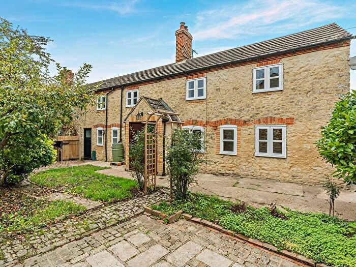 3 Bedroom Semi-Detached House For Sale In Back Way, Great Haseley, OX44