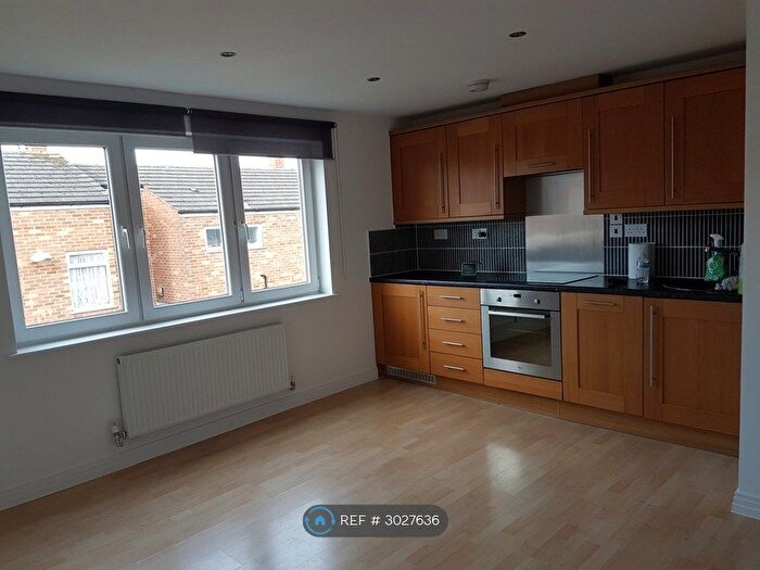 1 Bedroom Maisonette To Rent In Branton Close, Basingstoke, RG22