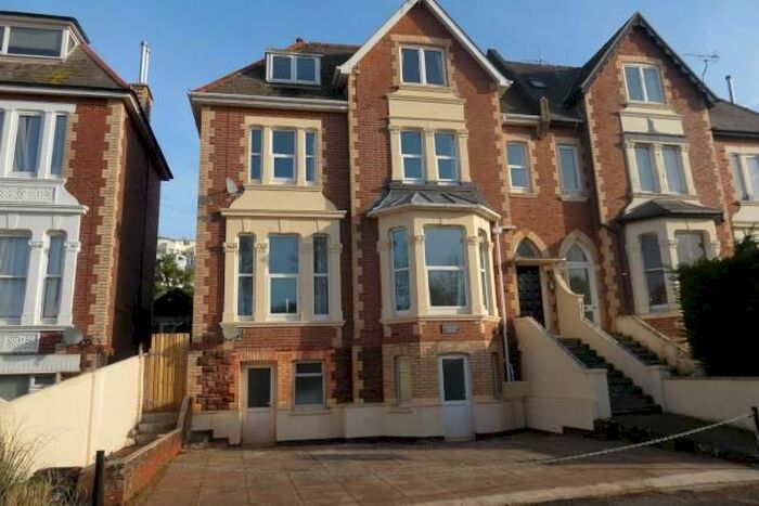 4 Bedroom Maisonette To Rent In Youngs Park Road, Goodrington, Paignton TQ4