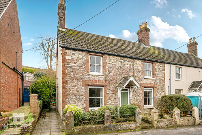 4 Bedroom Semi Detached House For Sale In School Lane, West Lulworth, BH20