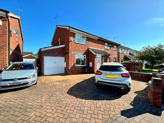 2 Bedroom Detached House To Rent In Rosemary Way, Beverley Parklands, Beverley, East Riding Of Yorkshire, Uk, HU17