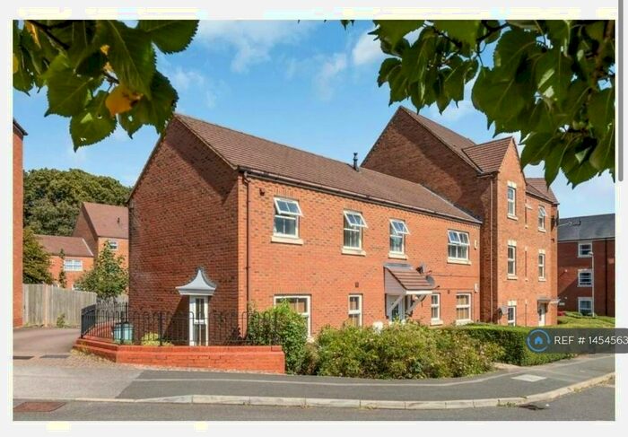 2 Bedroom Maisonette To Rent In Faulkner Drive, Bletchley, Milton Keynes, MK3