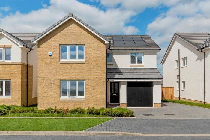 4 Bedroom Detached House For Sale In "The Maxwell - Plot " At Lapwing Drive, Cambuslang, Glasgow, G72