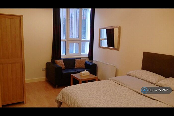 Studio To Rent In Cobourg Street, Manchester, M1