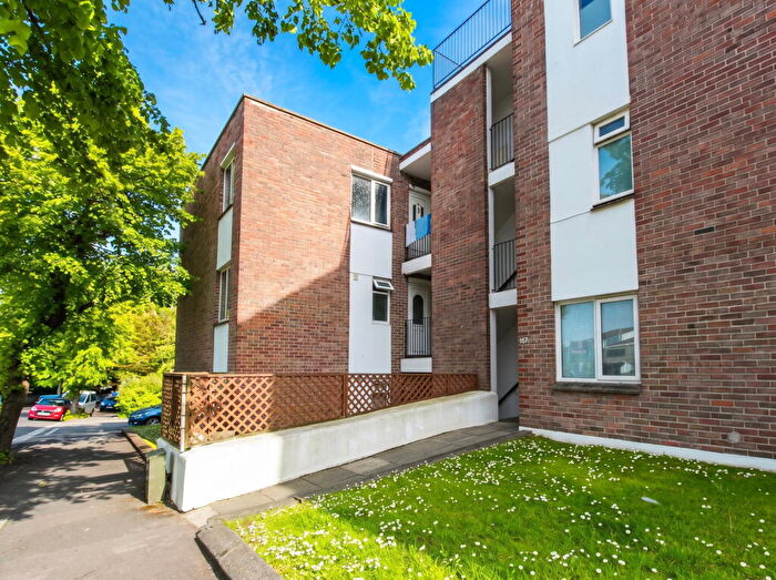 2 Bedroom Flat For Sale In Stuart Road, Plymouth, PL1