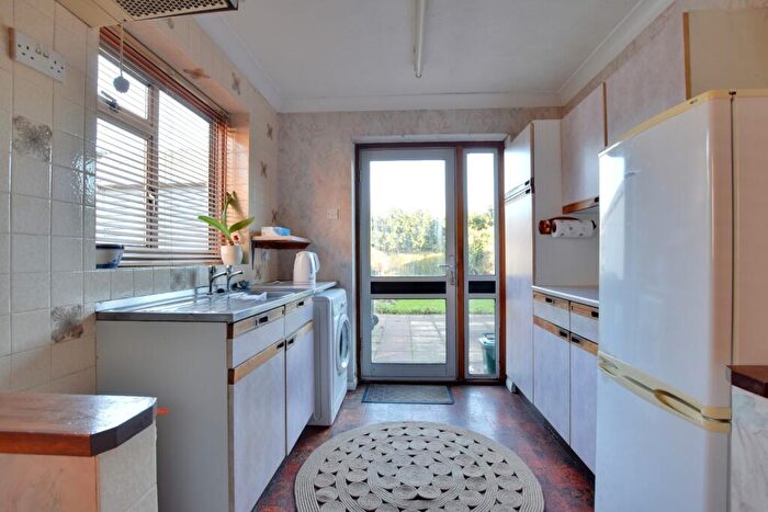 2 Bedroom Semi-Detached Bungalow For Sale In Wentworth Meadows, Maldon, Essex, CM9