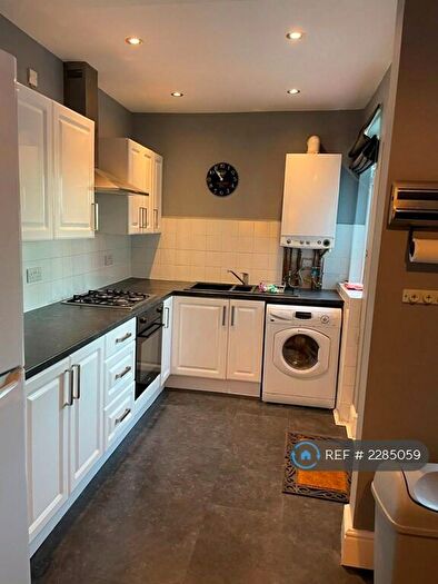 4 Bedroom Terraced House To Rent In Moor End Road, Sheffield, S10