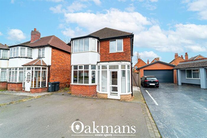 3 Bedroom Detached House For Sale In Beeches Avenue, Birmingham, West Midlands, B27