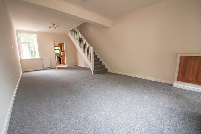 2 Bedroom Semi-Detached House For Sale In Elmfield Road, Dogsthorpe, Peterborough, PE1